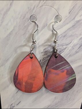 Hand Crafted Orange-Purple Marble Teardrop Earrings